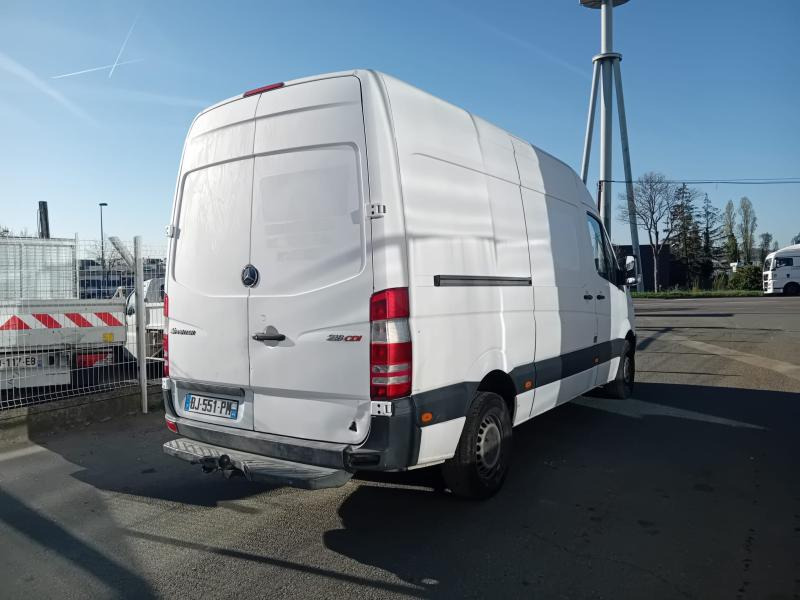 Mercedes Sprinter 218 CDI - Товарен бус: снимка 3 Mercedes Sprinter 218 CDI - Товарен бус: снимка 3