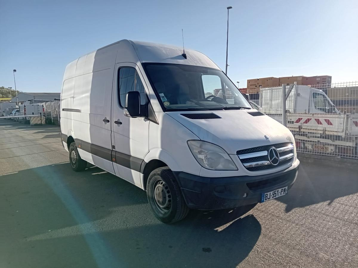 Mercedes Sprinter 218 CDI - Товарен бус: снимка 1 Mercedes Sprinter 218 CDI - Товарен бус: снимка 1