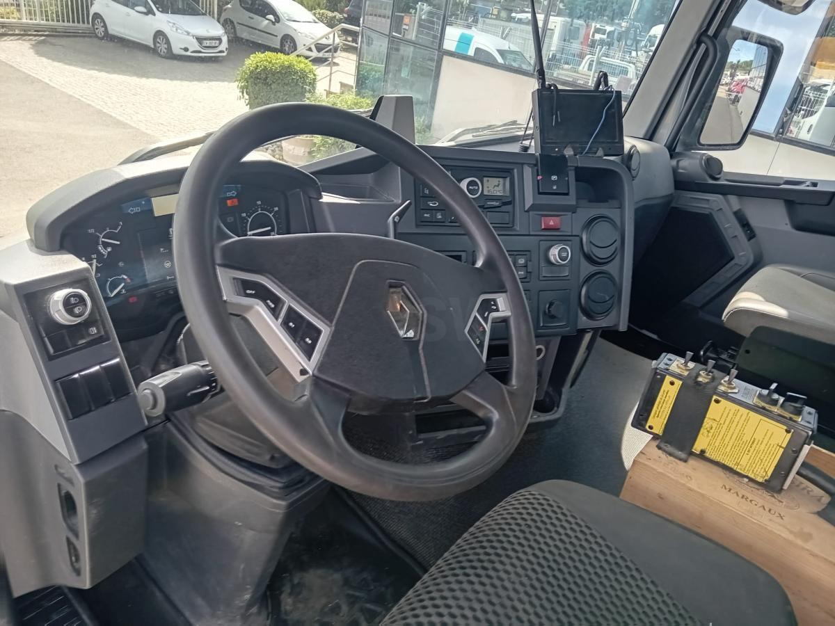 Renault Gamme C 380 - Мултилифт с кука камион: снимка 3 Renault Gamme C 380 - Мултилифт с кука камион: снимка 3