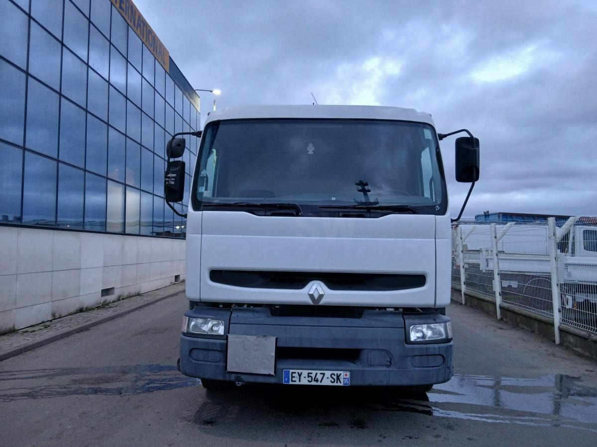 Renault Premium 210 - Камион цистерна: снимка 3 Renault Premium 210 - Камион цистерна: снимка 3