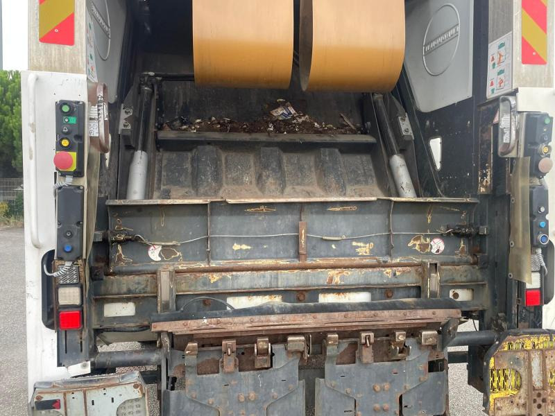 Renault Premium 310 DXI - Боклукчийска кола: снимка 3 Renault Premium 310 DXI - Боклукчийска кола: снимка 3