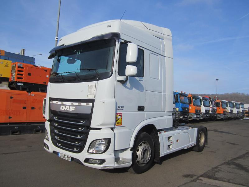 DAF XF105 460 - Влекач: снимка 1 DAF XF105 460 - Влекач: снимка 1