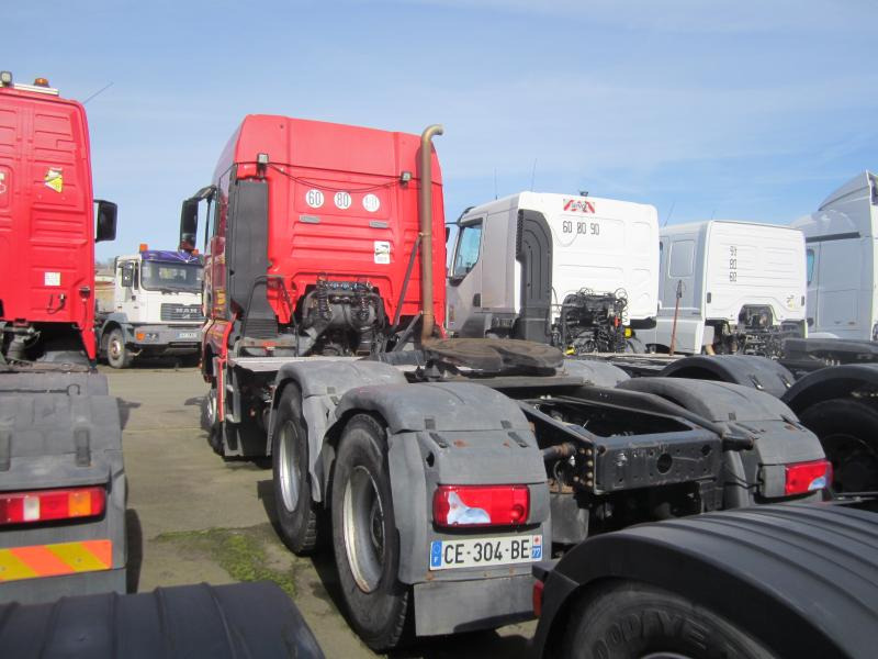 Влекач MAN TGX 33.480: снимка 7