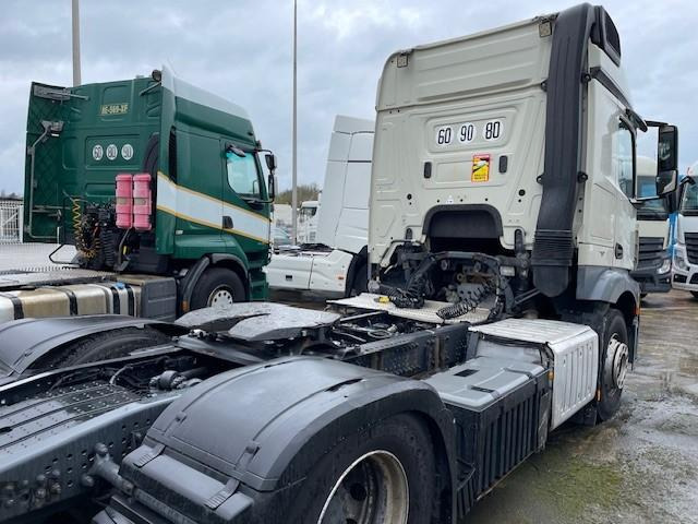 Mercedes Actros 1843 - Влекач: снимка 4 Mercedes Actros 1843 - Влекач: снимка 4