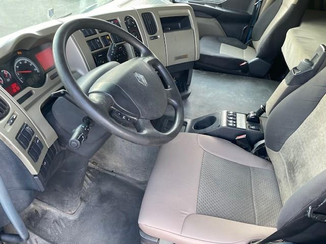 Влекач Renault Premium Lander: снимка 9