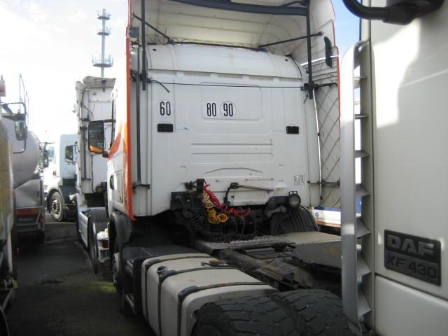 Scania L 144L460 - Влекач: снимка 4 Scania L 144L460 - Влекач: снимка 4