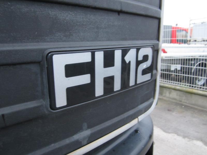 Volvo FH12 380 - Влекач: снимка 4 Volvo FH12 380 - Влекач: снимка 4