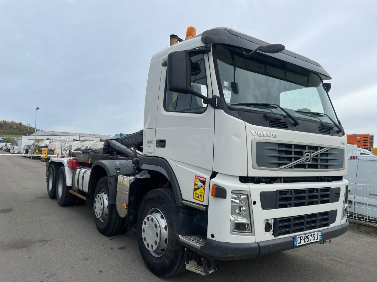Volvo FM 440 - Мултилифт с кука камион: снимка 2 Volvo FM 440 - Мултилифт с кука камион: снимка 2