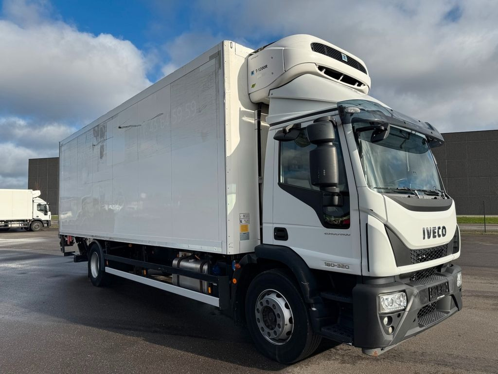 Iveco 180E32 4x2 Schmitz / Thermo King T-1200R Spectru - Рефрижератор камион: снимка 2 Iveco 180E32 4x2 Schmitz / Thermo King T-1200R Spectru - Рефрижератор камион: снимка 2