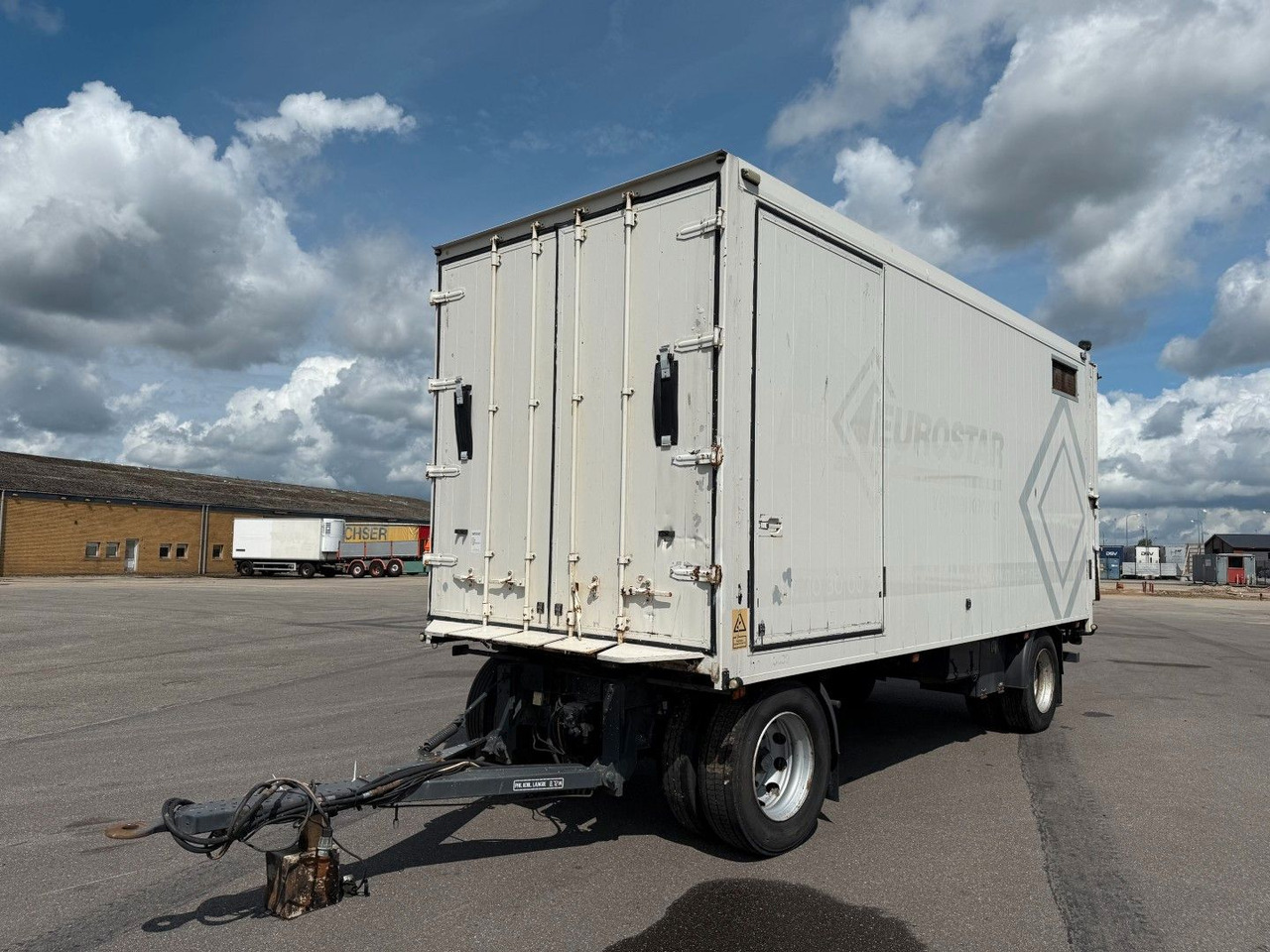 Kel-Berg 20 t. Alubox - Maschineramp Kel-Berg 2 axle 20 t. Alubox - Maschineramp - Затворена каросерия ремарке: снимка 1 Kel-Berg 20 t. Alubox - Maschineramp Kel-Berg 2 axle 20 t. Alubox - Maschineramp - Затворена каросерия ремарке: снимка 1