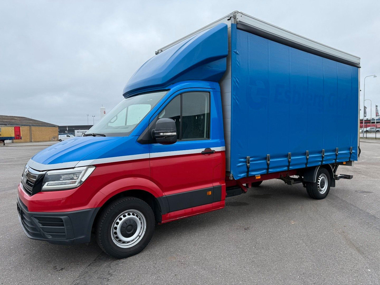 MAN TGE 2.0 TDI 3.180 Plane - Automat - Zepro - AC - Брезентов бус: снимка 1 MAN TGE 2.0 TDI 3.180 Plane - Automat - Zepro - AC - Брезентов бус: снимка 1