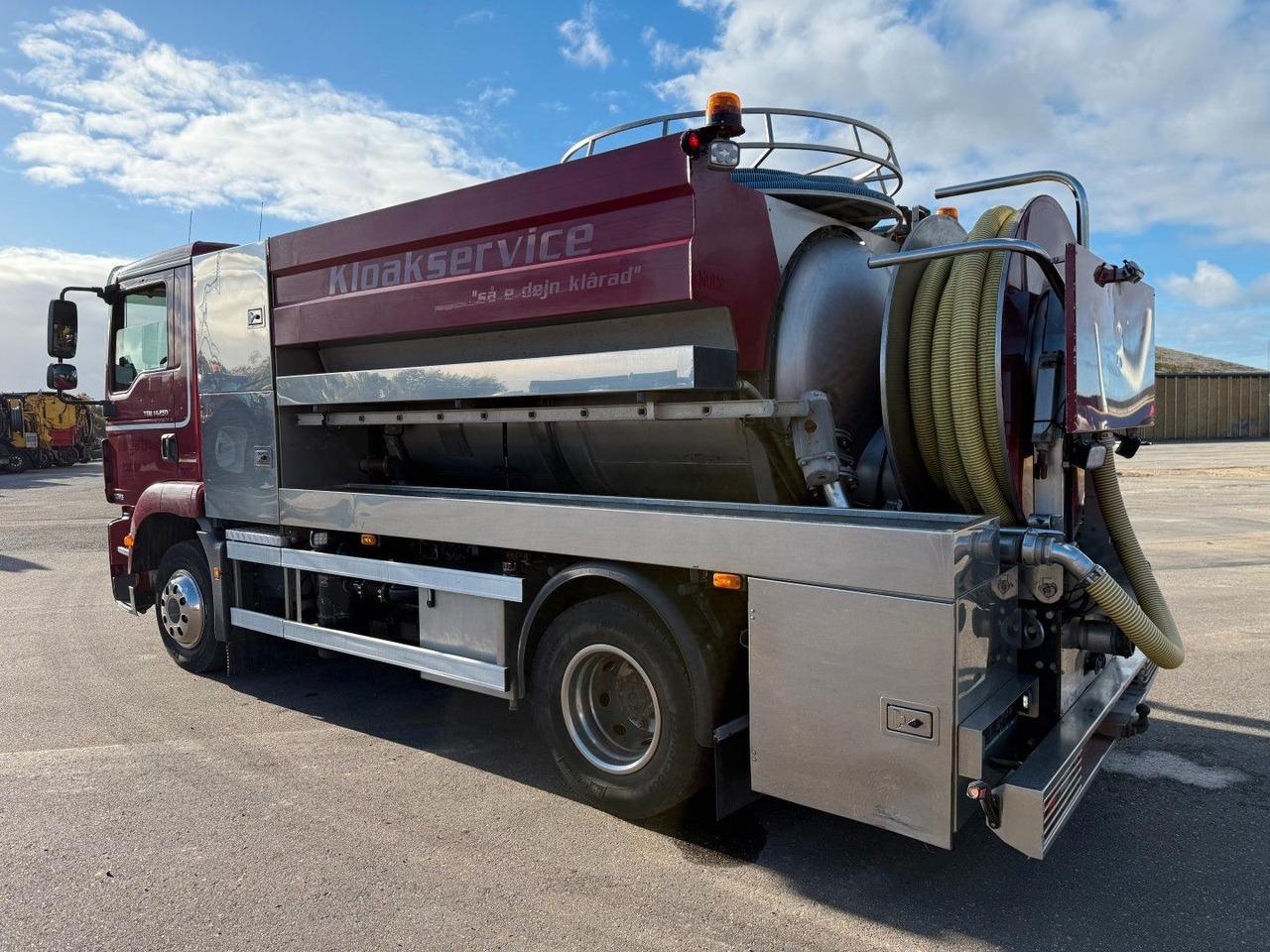 MAN TGM 14.250 VM-Tarm Stainless Steel 5600 l. Kombi - Каналопочистваща машина: снимка 4 MAN TGM 14.250 VM-Tarm Stainless Steel 5600 l. Kombi - Каналопочистваща машина: снимка 4