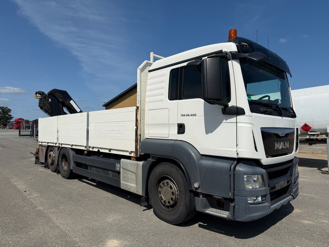 MAN TGS 26.400 6x2 HMF 2620 K5 / Engine Damage - Камион с кран: снимка 2 MAN TGS 26.400 6x2 HMF 2620 K5 / Engine Damage - Камион с кран: снимка 2