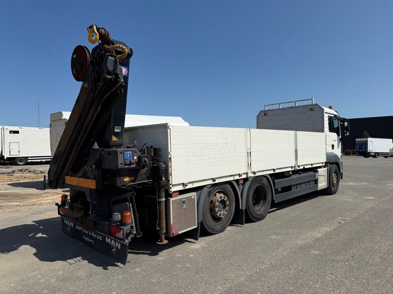 MAN TGS 26.400 6x2 HMF 2620 K5 / Engine Damage - Камион с кран: снимка 3 MAN TGS 26.400 6x2 HMF 2620 K5 / Engine Damage - Камион с кран: снимка 3