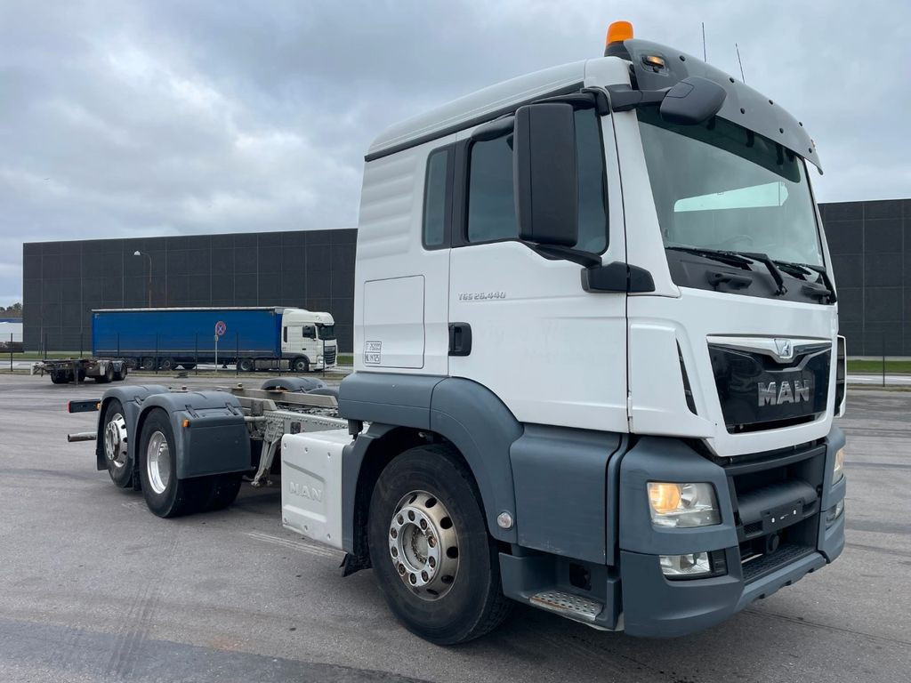 MAN TGS 26.440 6x2*4 Euro 6 Chassis ADR - Шаси кабина: снимка 2 MAN TGS 26.440 6x2*4 Euro 6 Chassis ADR - Шаси кабина: снимка 2