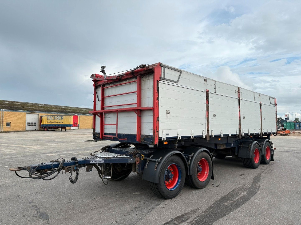 NOPA 32 t. 4-Achs-Kippanhänger / Tipper - Самосвал ремарке: снимка 2 NOPA 32 t. 4-Achs-Kippanhänger / Tipper - Самосвал ремарке: снимка 2