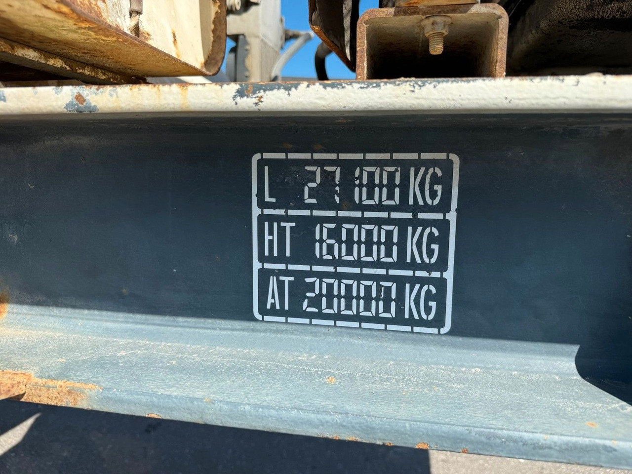 Полуремарке Le Cinena 12 m2 Baruval 2 axle Concrete trailer Lecinena 12 m3 Baruval 2 achse Beton/Concrete mixer: снимка 6