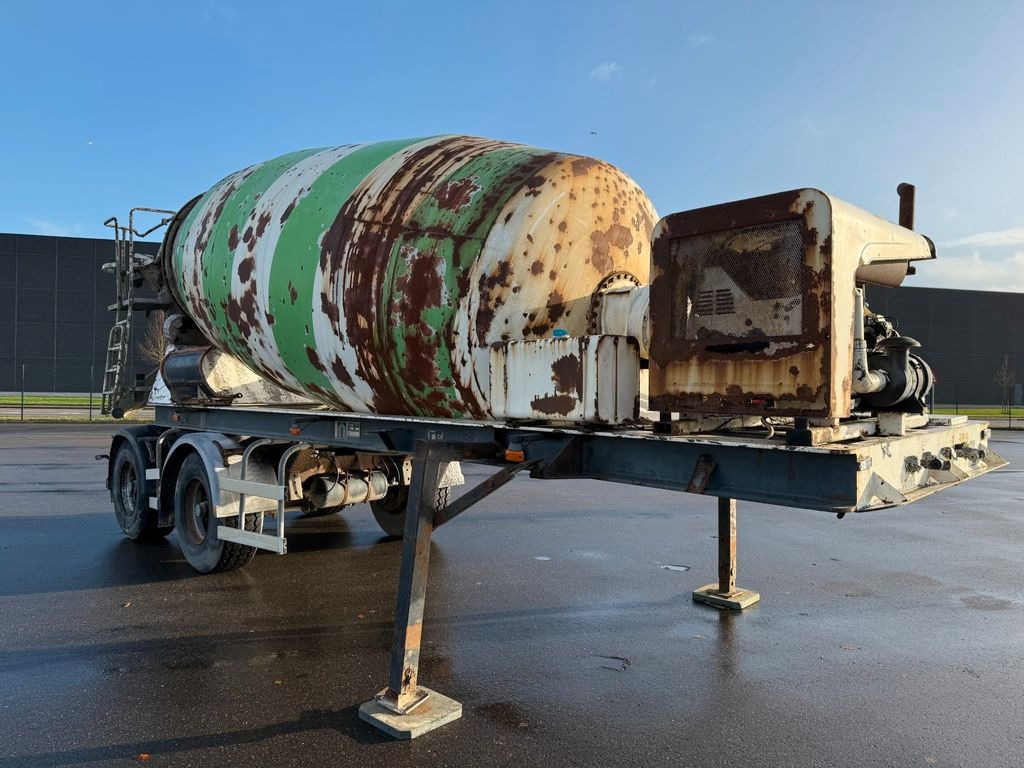 Lecinena 12 m3 Baruval 2 achse Beton/Concrete mixer - Полуремарке: снимка 2 Lecinena 12 m3 Baruval 2 achse Beton/Concrete mixer - Полуремарке: снимка 2