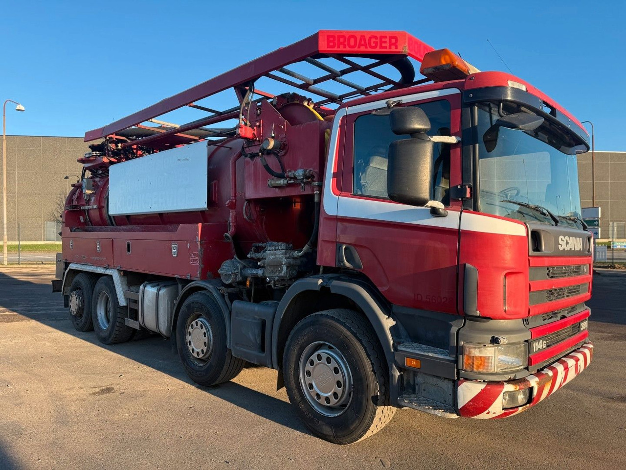 Scania 114/380 8x2*6 Assmann 14 m3 Vacuumtruck - Каналопочистваща машина: снимка 2 Scania 114/380 8x2*6 Assmann 14 m3 Vacuumtruck - Каналопочистваща машина: снимка 2