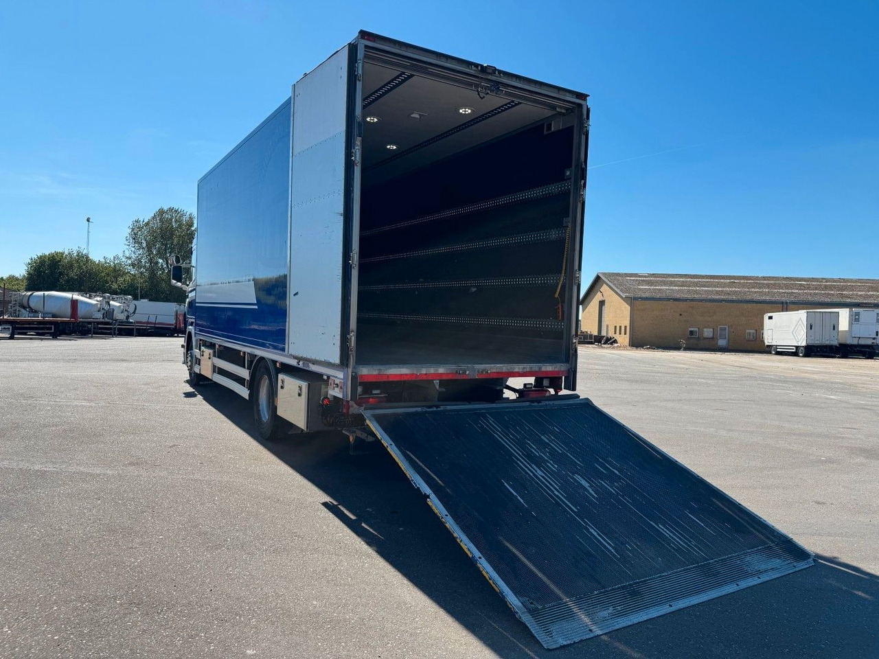Scania G280 4x2 TK -800R Isokoffer Euro 6 - Камион фургон: снимка 5 Scania G280 4x2 TK -800R Isokoffer Euro 6 - Камион фургон: снимка 5