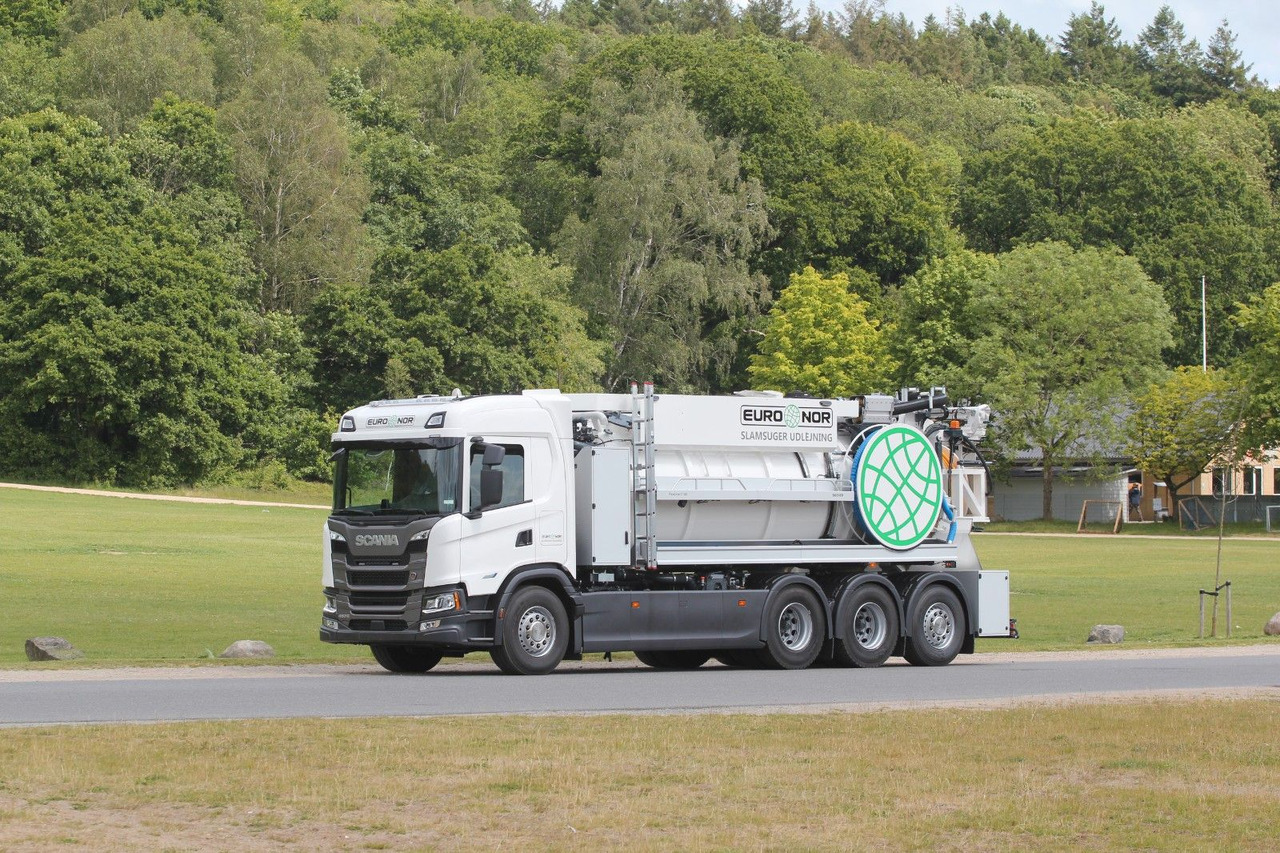 Scania G460 B8x4*4NBMN Bucher FlexLine CM140 - Каналопочистваща машина: снимка 1 Scania G460 B8x4*4NBMN Bucher FlexLine CM140 - Каналопочистваща машина: снимка 1