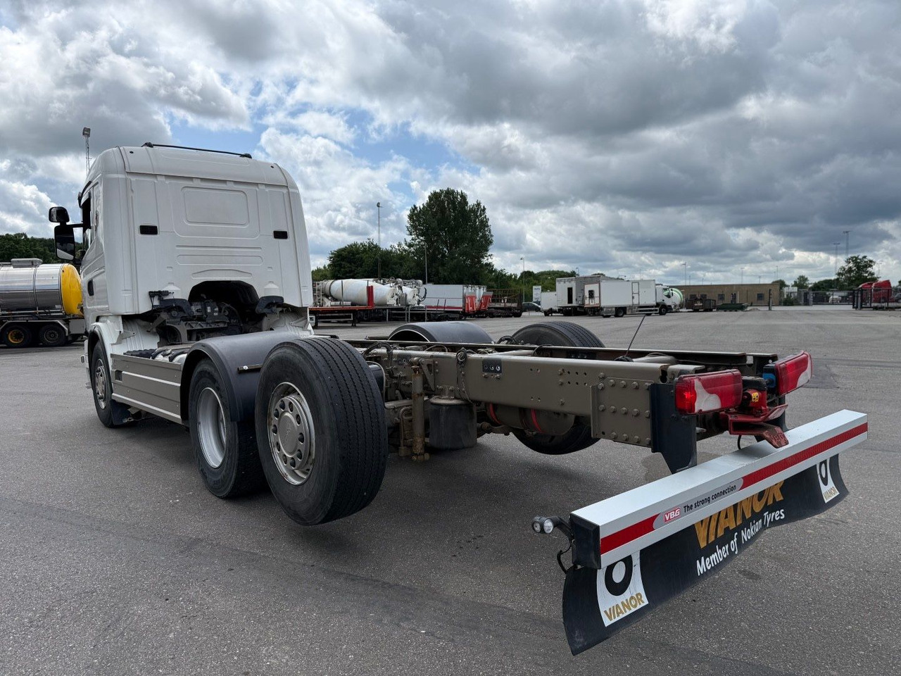 Scania G480 6x2*4 ADR Chassis / Fahrgestell / Retarder - Шаси кабина: снимка 4 Scania G480 6x2*4 ADR Chassis / Fahrgestell / Retarder - Шаси кабина: снимка 4