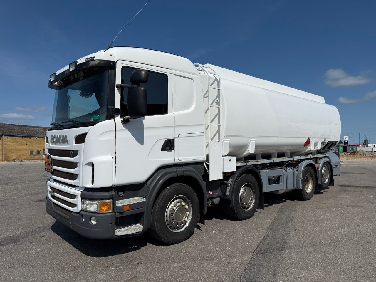 Scania G480 8x2*6 24.000 L / 5 compartments / ADR Tank - Камион цистерна: снимка 1 Scania G480 8x2*6 24.000 L / 5 compartments / ADR Tank - Камион цистерна: снимка 1