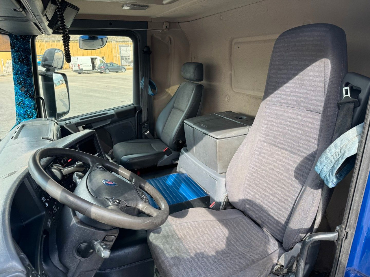 Scania G480 8x2*6 Hakenlift / Hiab 244 EP-5 Hipro - Камион с кран: снимка 5 Scania G480 8x2*6 Hakenlift / Hiab 244 EP-5 Hipro - Камион с кран: снимка 5