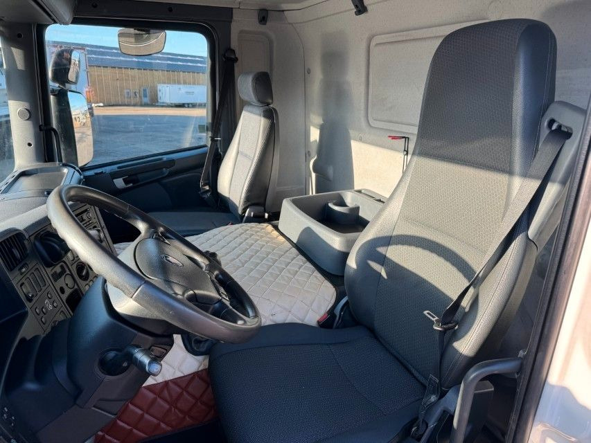 Scania P360 Euro 6 6x4 JHL Hvidtved Larsen FlexLine 312 - Каналопочистваща машина: снимка 5 Scania P360 Euro 6 6x4 JHL Hvidtved Larsen FlexLine 312 - Каналопочистваща машина: снимка 5