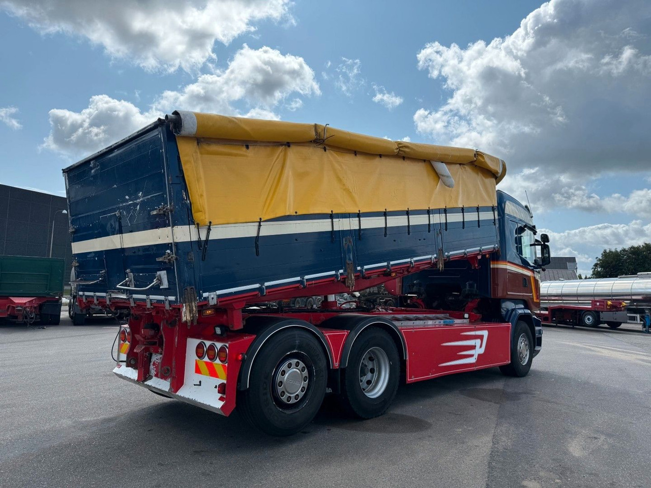 Scania R520 6x2 Highline Getreidekipper Euro 6 - Самосвал камион: снимка 3 Scania R520 6x2 Highline Getreidekipper Euro 6 - Самосвал камион: снимка 3