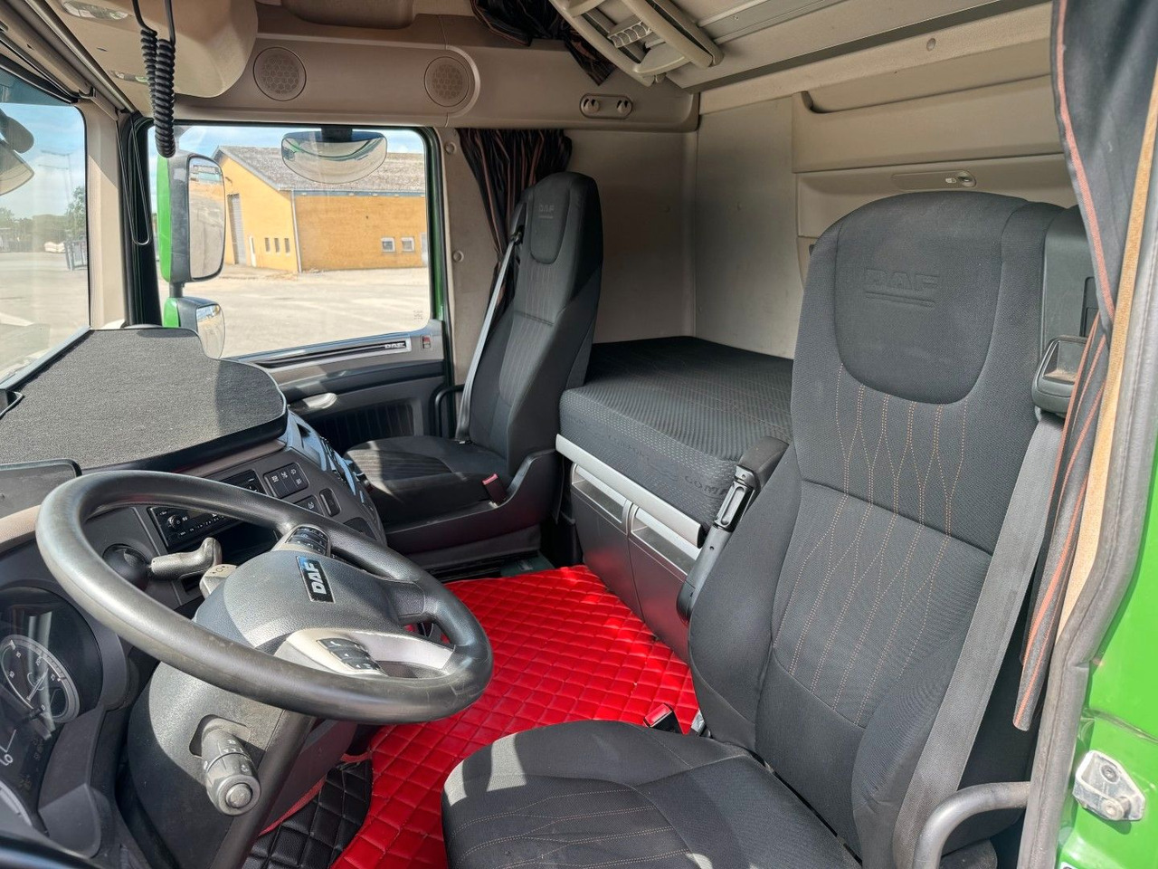 DAF XF 450 4x2 SSC Euro 6 - Влекач: снимка 5 DAF XF 450 4x2 SSC Euro 6 - Влекач: снимка 5