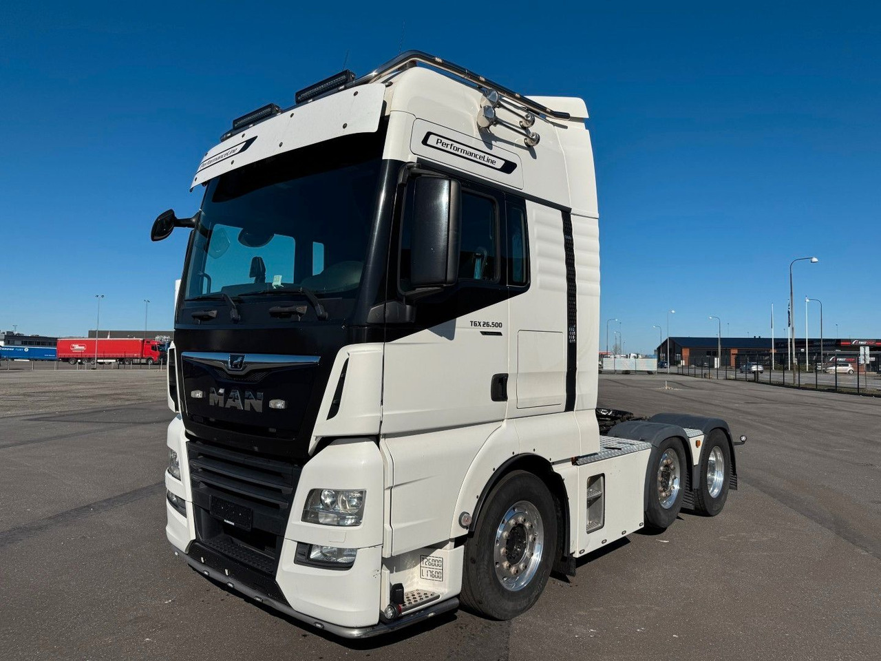 MAN TGX 26.500 6x2/2 XXL PerformanceLine - Влекач: снимка 1 MAN TGX 26.500 6x2/2 XXL PerformanceLine - Влекач: снимка 1