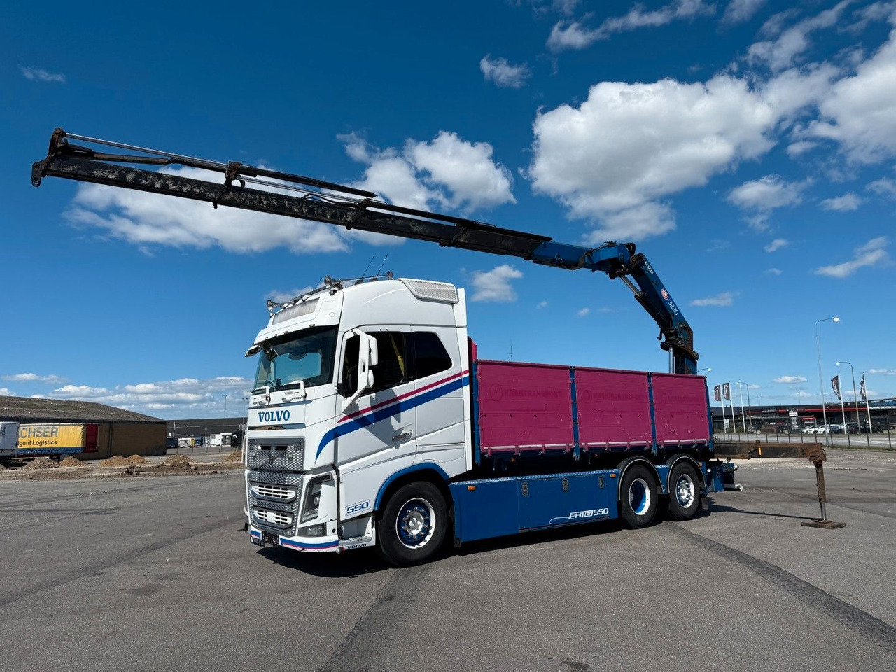 Volvo FH 16.550 6x2*4 / Crane HMF 3220K4 Euro 6 - Камион с кран: снимка 1 Volvo FH 16.550 6x2*4 / Crane HMF 3220K4 Euro 6 - Камион с кран: снимка 1