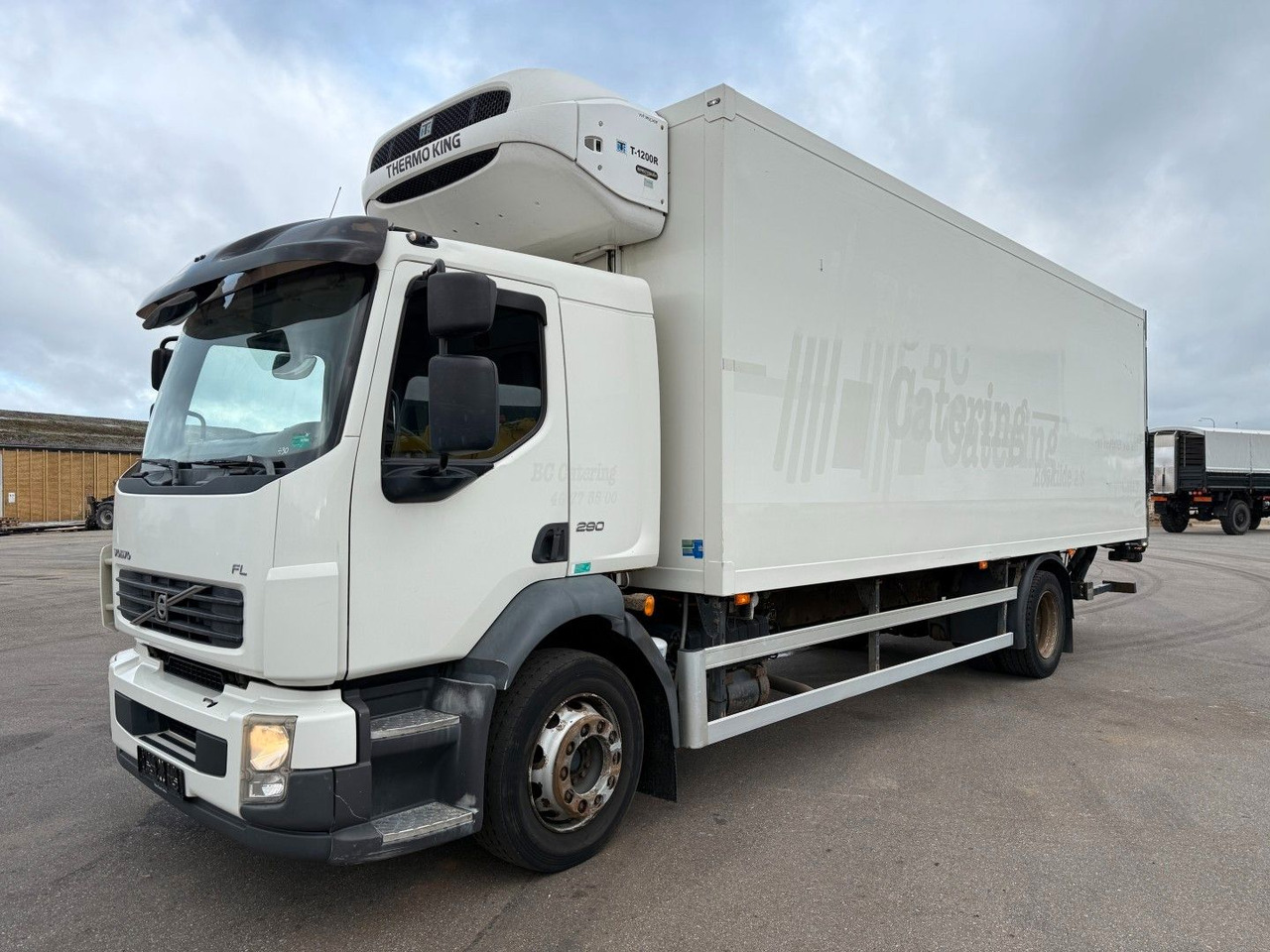 Volvo FL290 4x2 Thermo King T1200-R Euro 5 - Рефрижератор камион: снимка 1 Volvo FL290 4x2 Thermo King T1200-R Euro 5 - Рефрижератор камион: снимка 1