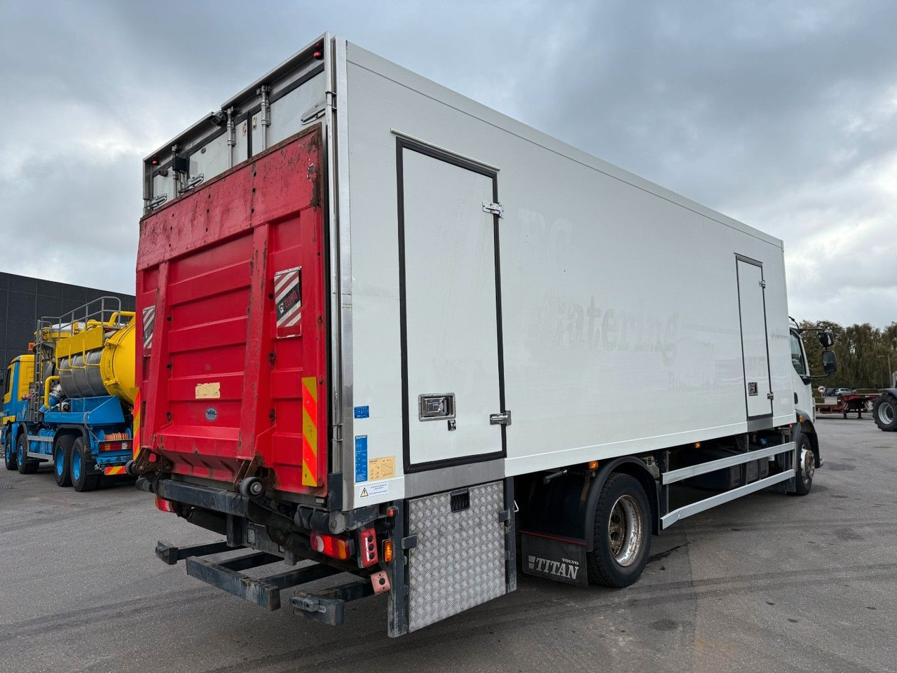 Volvo FL290 4x2 Thermo King T1200-R Euro 5 - Рефрижератор камион: снимка 3 Volvo FL290 4x2 Thermo King T1200-R Euro 5 - Рефрижератор камион: снимка 3