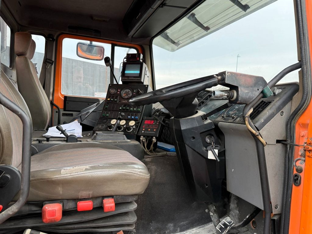 Volvo FL615 Johnston-Beam JB 600 Road Sweeper - Мотометачна машина: снимка 5 Volvo FL615 Johnston-Beam JB 600 Road Sweeper - Мотометачна машина: снимка 5