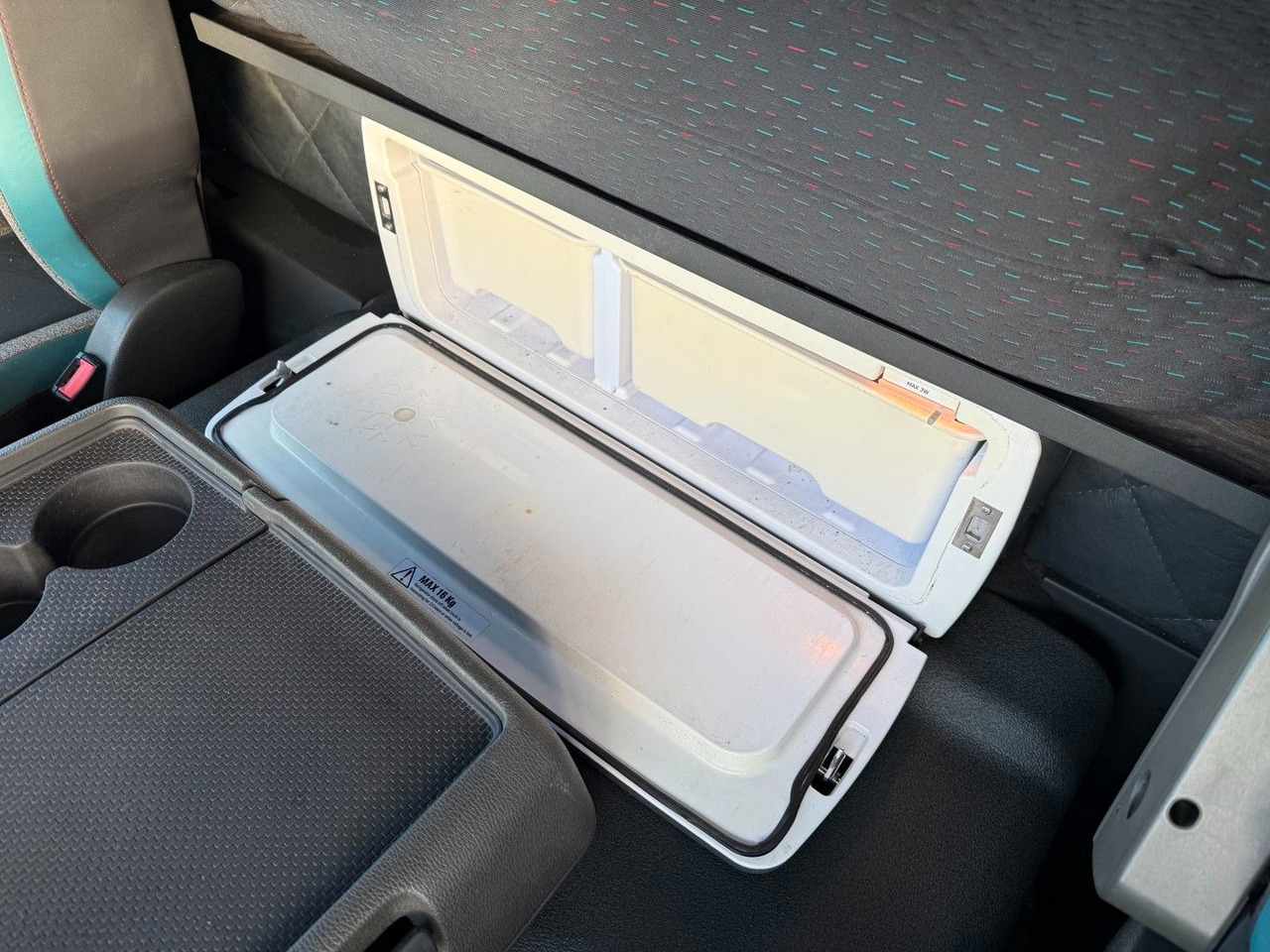 Самосвал камион Volvo FMX500 8x4/4 Steel tipper Volvo FMX500 8x4/4 Steel tipper / Kipper: снимка 17