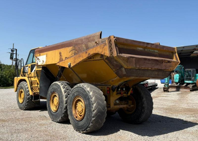 Caterpillar 730 - Съчленен самосвал: снимка 1 Caterpillar 730 - Съчленен самосвал: снимка 1