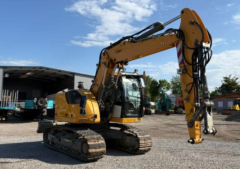 Liebherr R914 Compact Litronic - Верижен багер: снимка 3 Liebherr R914 Compact Litronic - Верижен багер: снимка 3