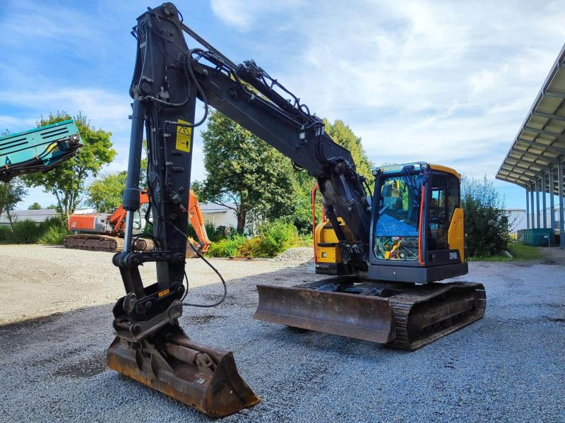 Volvo ECR145EL - Верижен багер: снимка 2 Volvo ECR145EL - Верижен багер: снимка 2