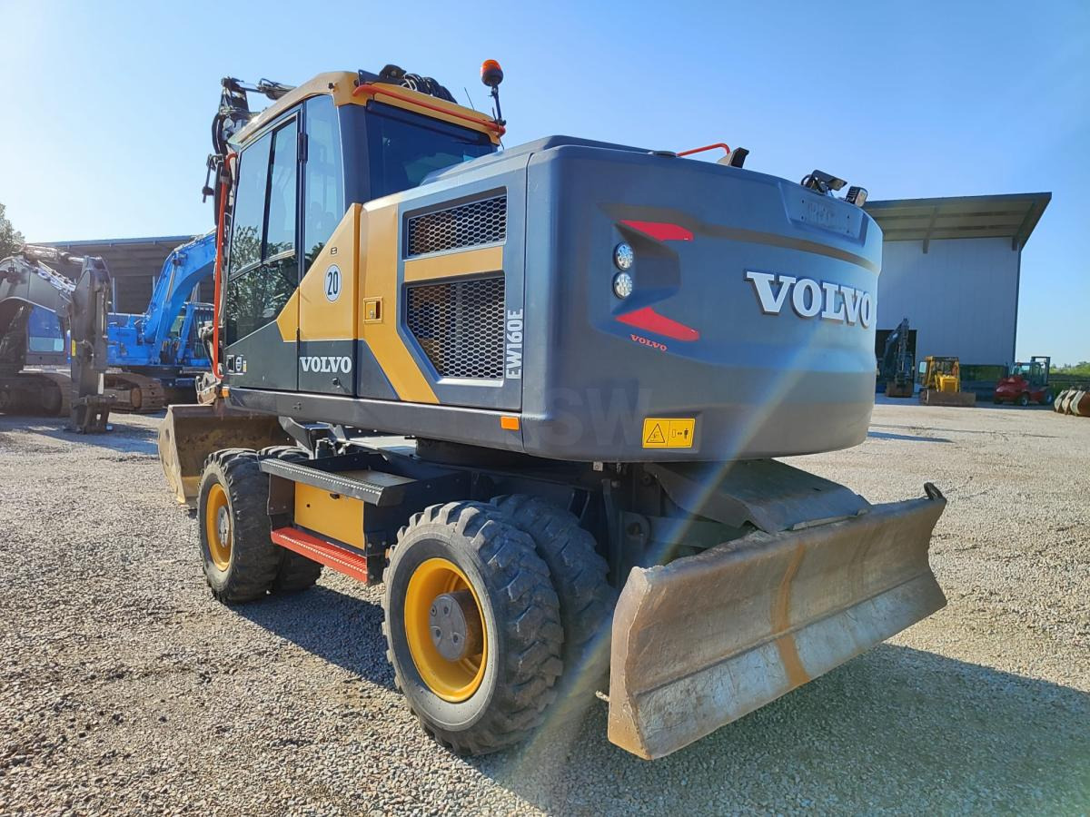 Volvo EW160E - Колесен багер: снимка 1 Volvo EW160E - Колесен багер: снимка 1