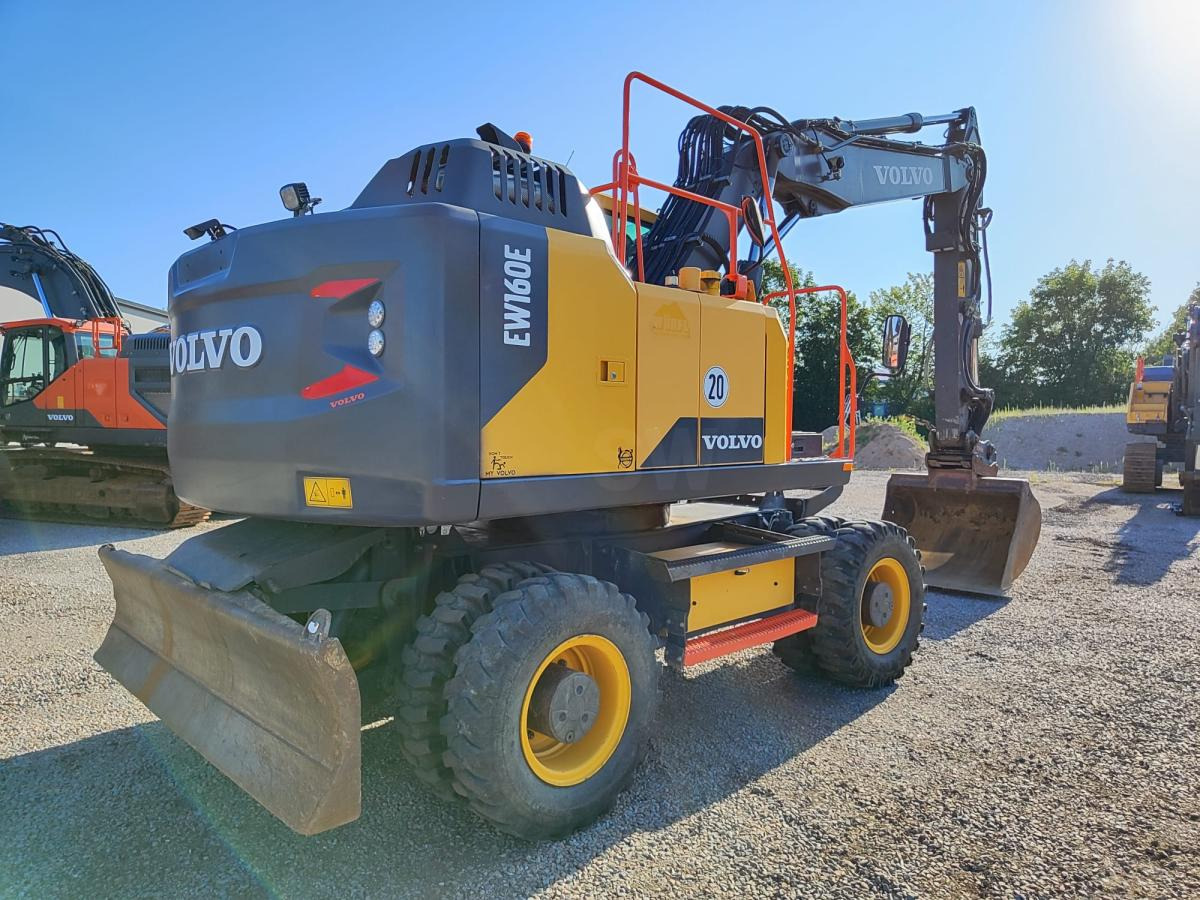 Volvo EW160E - Колесен багер: снимка 4 Volvo EW160E - Колесен багер: снимка 4