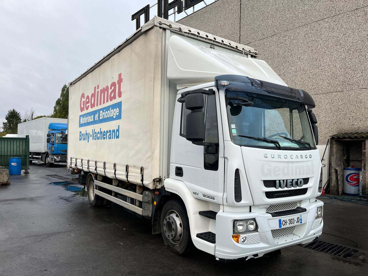 Iveco Eurocargo 120 E 22 - Камион с брезент: снимка 2 Iveco Eurocargo 120 E 22 - Камион с брезент: снимка 2