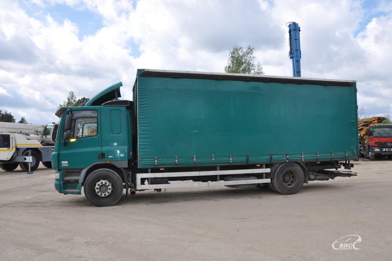 DAF CF 75.310 - Камион с брезент: снимка 3 DAF CF 75.310 - Камион с брезент: снимка 3