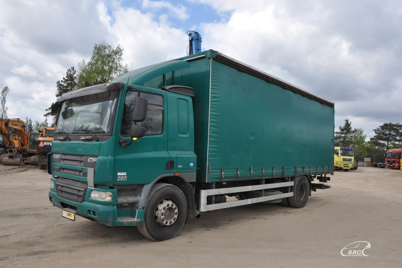 DAF CF 75.310 - Камион с брезент: снимка 1 DAF CF 75.310 - Камион с брезент: снимка 1