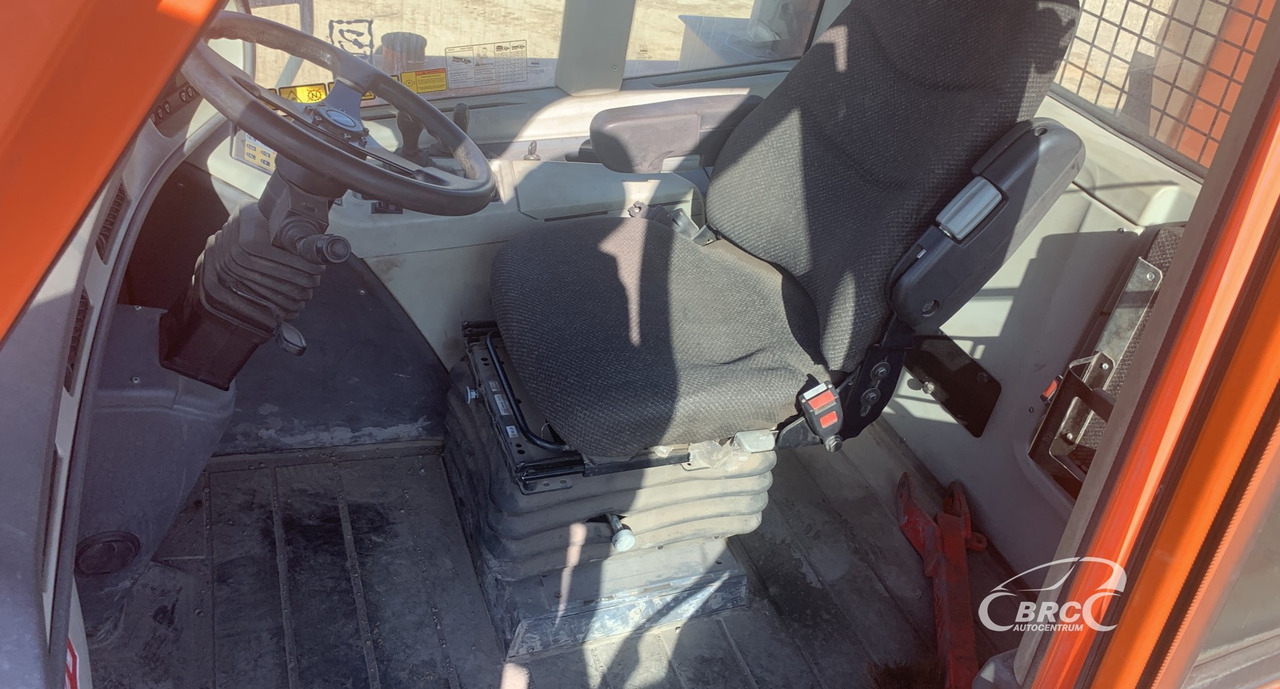 Кариерен самосвал Doosan DA 40: снимка 15 Кариерен самосвал Doosan DA 40: снимка 15