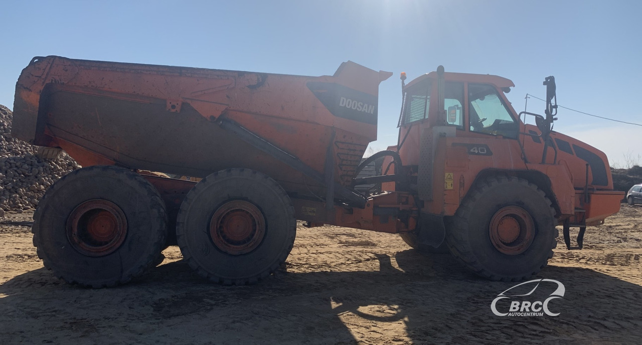 Кариерен самосвал Doosan DA 40: снимка 18 Кариерен самосвал Doosan DA 40: снимка 18