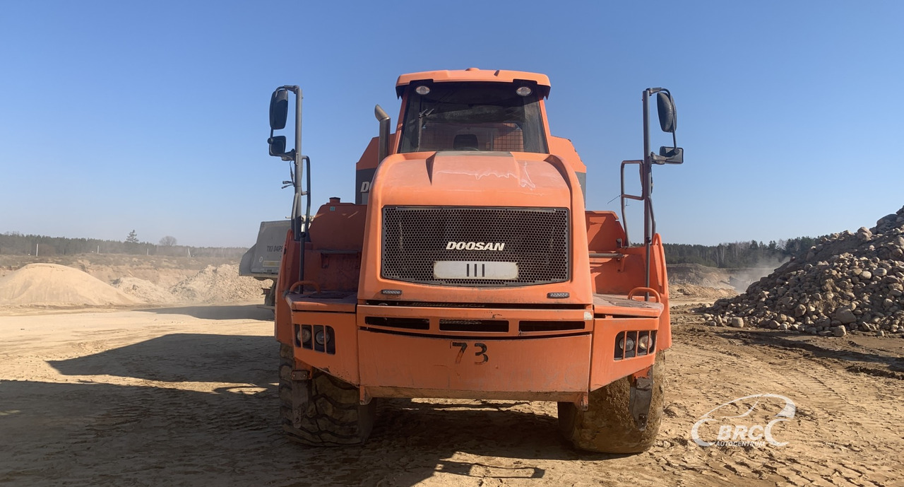 Кариерен самосвал Doosan DA 40: снимка 6 Кариерен самосвал Doosan DA 40: снимка 6