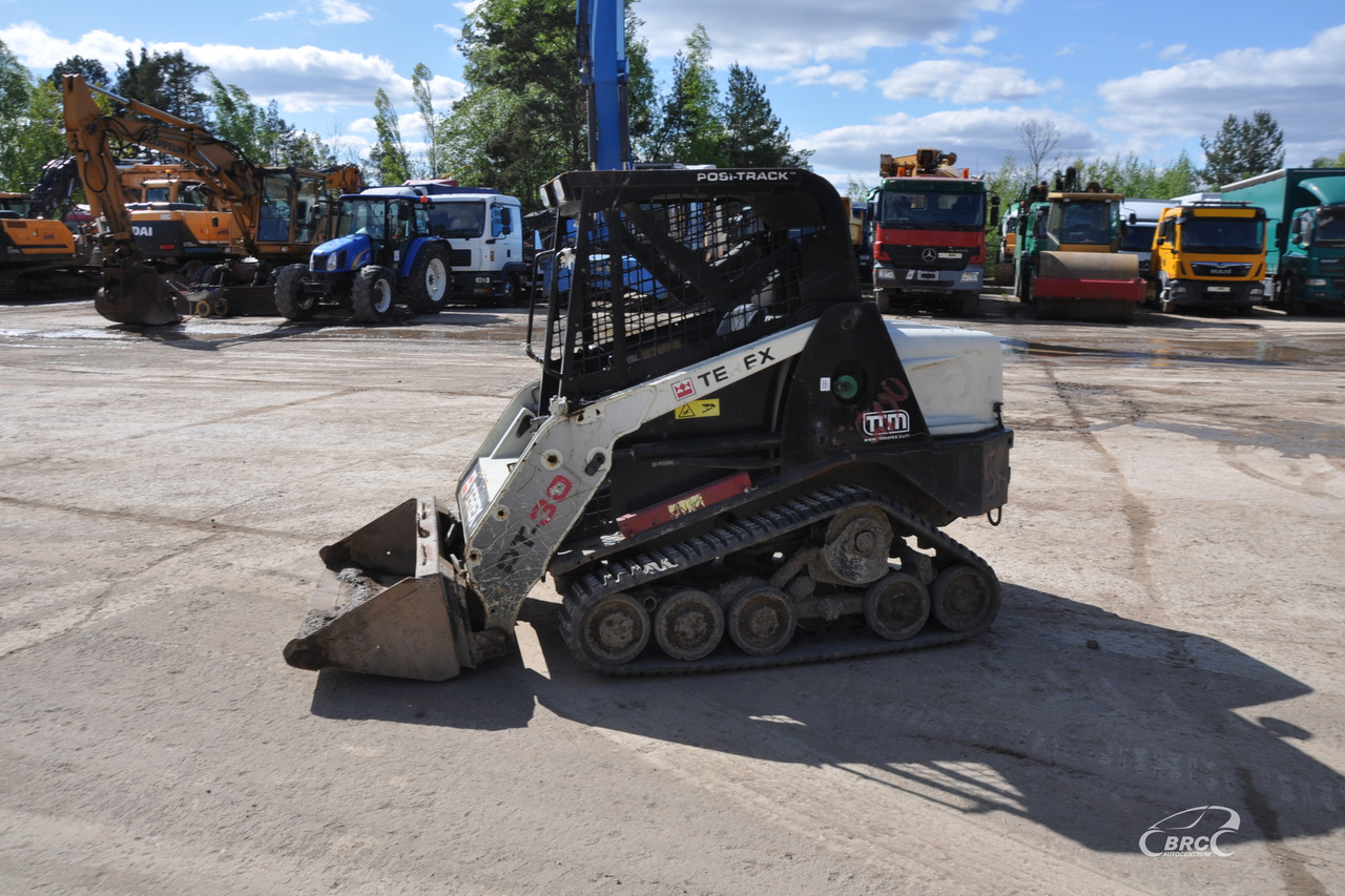 Terex PT30A - Мини челен товарач: снимка 3 Terex PT30A - Мини челен товарач: снимка 3