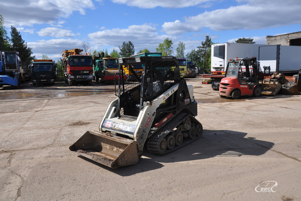 Terex PT30A - Мини челен товарач: снимка 1 Terex PT30A - Мини челен товарач: снимка 1